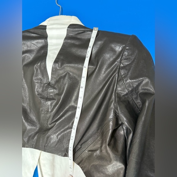 Helmut Lang high/low jacket. Size Small. Excellent Condition. - Picture 3 of 8